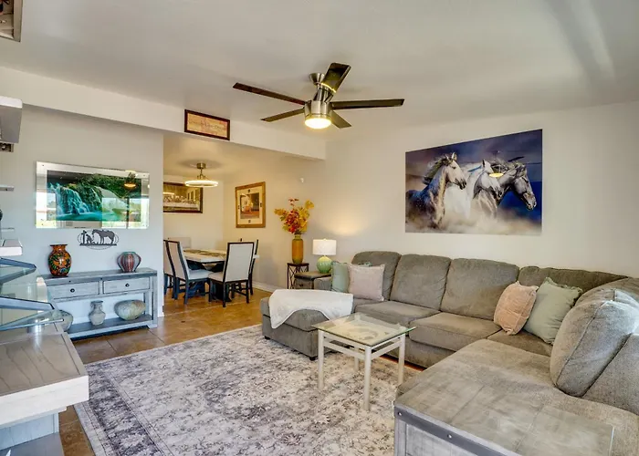 Outdoor Sanctuary + Gym! Retreat 4 Mi To Reid Park Holiday home Tucson