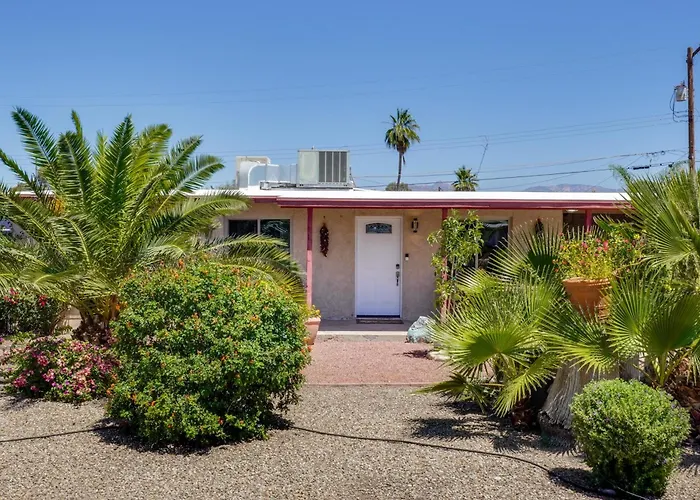 Holiday home Outdoor Sanctuary + Gym! Retreat 4 Mi To Reid Park
