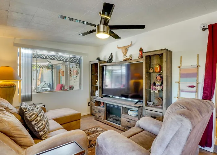 Outdoor Sanctuary + Gym! Retreat 4 Mi To Reid Park *