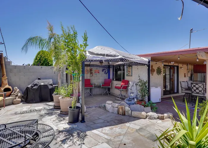 Holiday home Outdoor Sanctuary + Gym! Retreat 4 Mi To Reid Park *